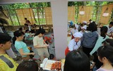 Hàng nghìn người thưởng thức ẩm thực 3 miền ở Hà Nội